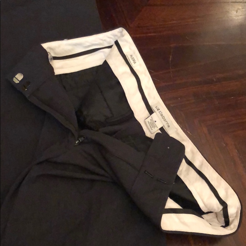 Women’s dark blue trousers